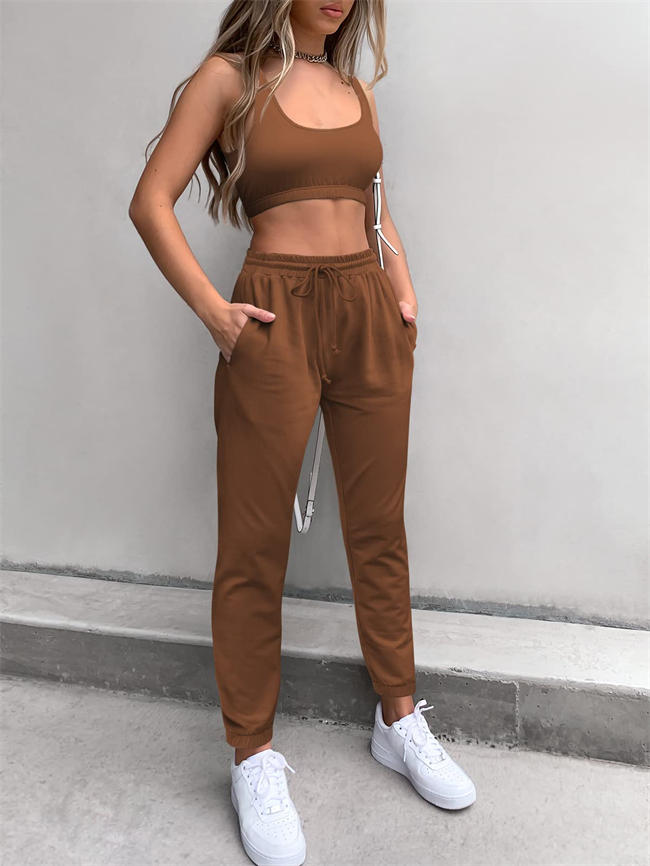 Women Sweatsuits Bra and Sweatpants Set 2 Pieces Jogger Tracksuit With Pocket